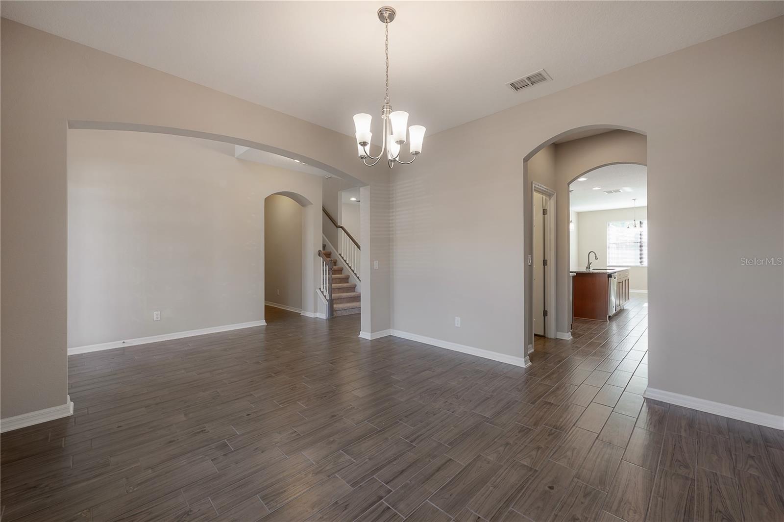 LONG LAKE RANCH - Residential