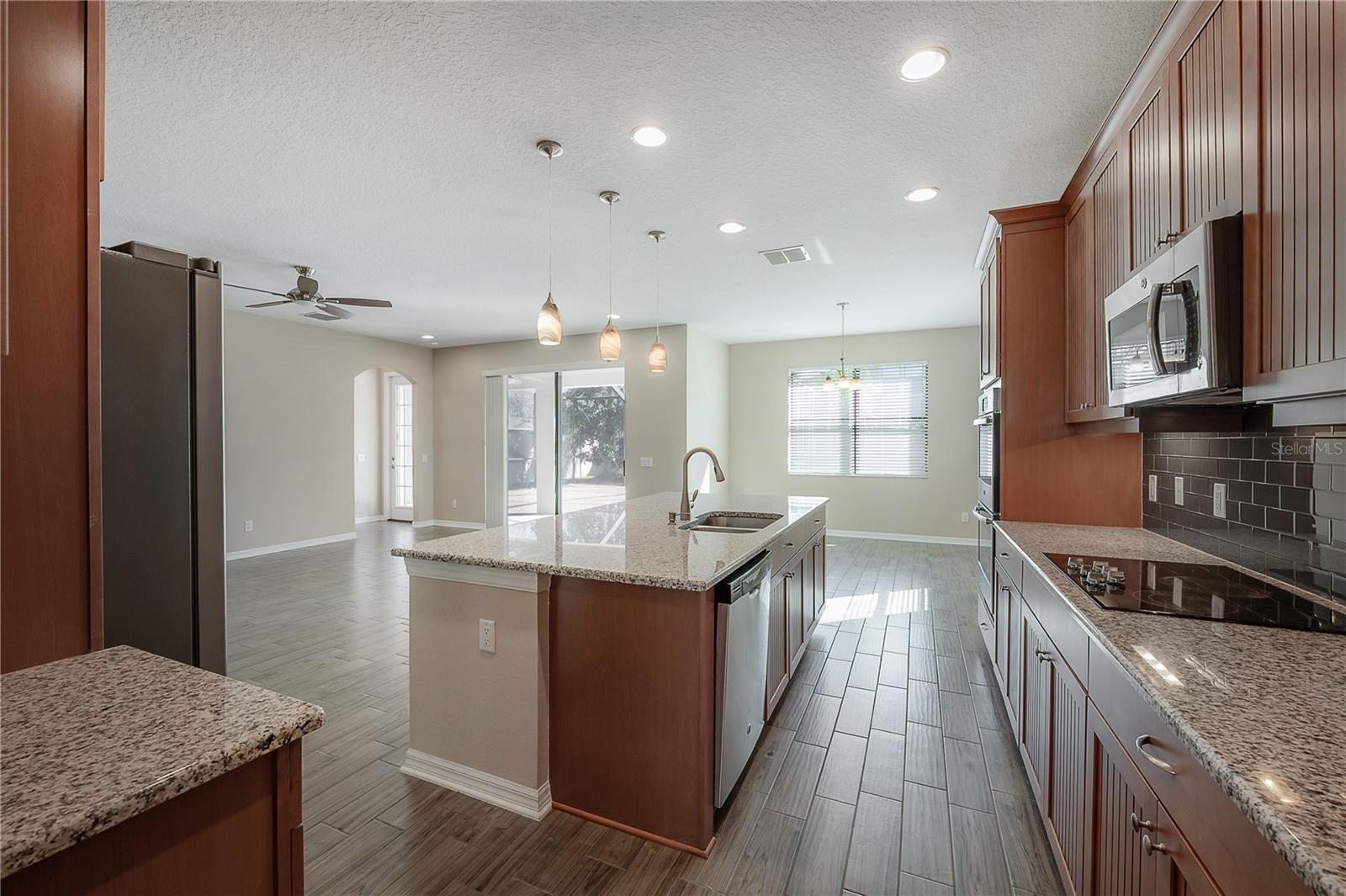 LONG LAKE RANCH - Residential