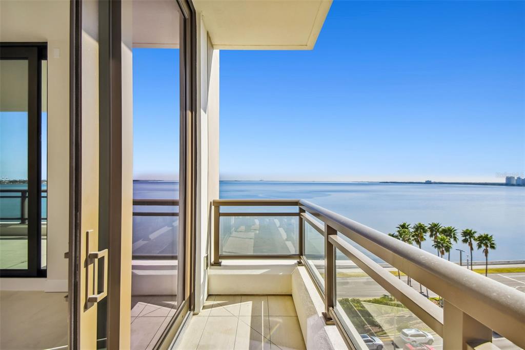 HYDE PARK HOUSE - Residential