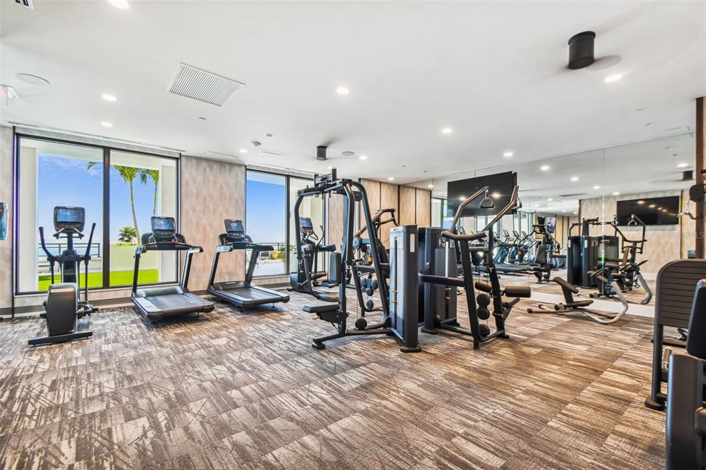 HYDE PARK HOUSE - Residential