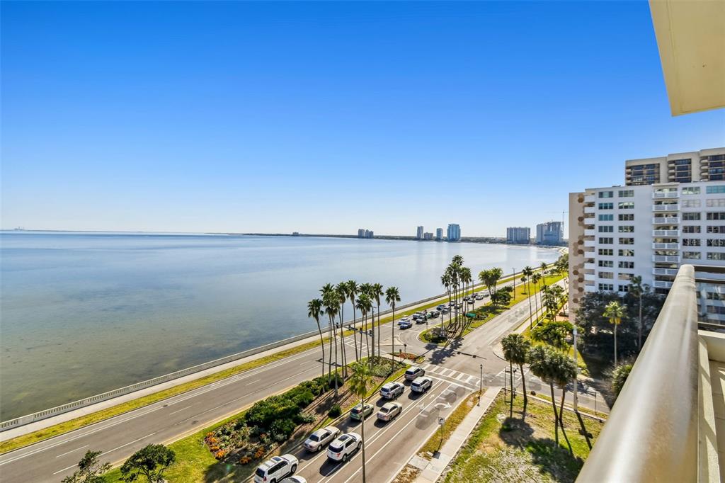 HYDE PARK HOUSE - Residential