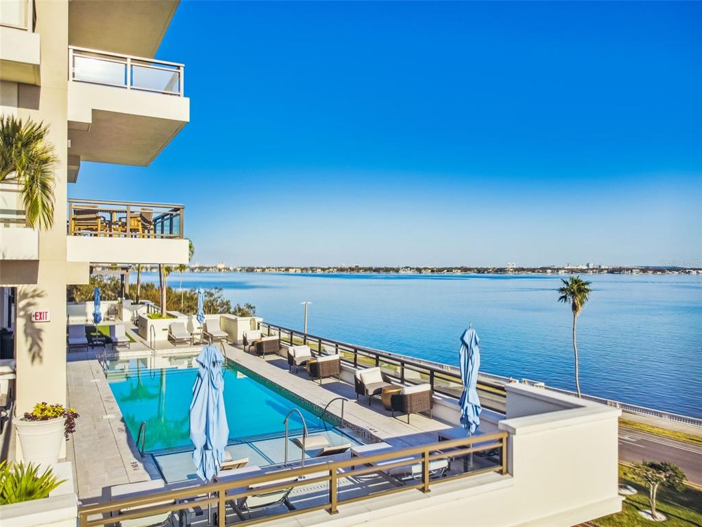 HYDE PARK HOUSE - Residential