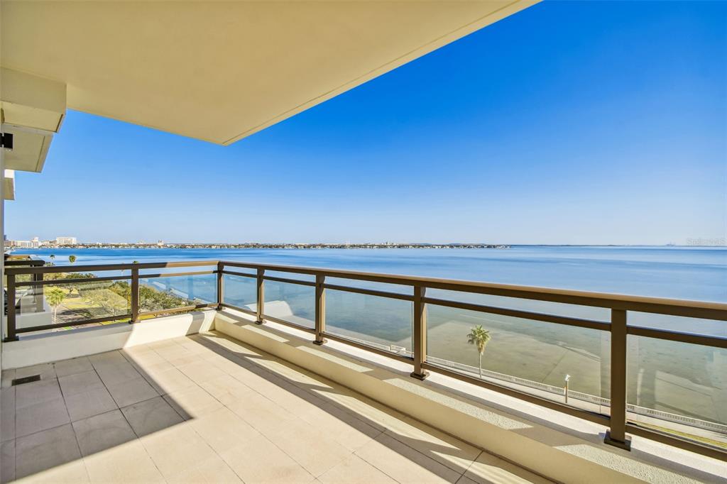 HYDE PARK HOUSE - Residential