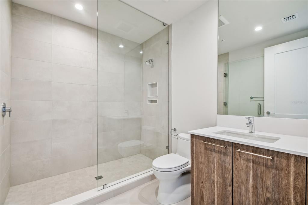 HYDE PARK HOUSE - Residential