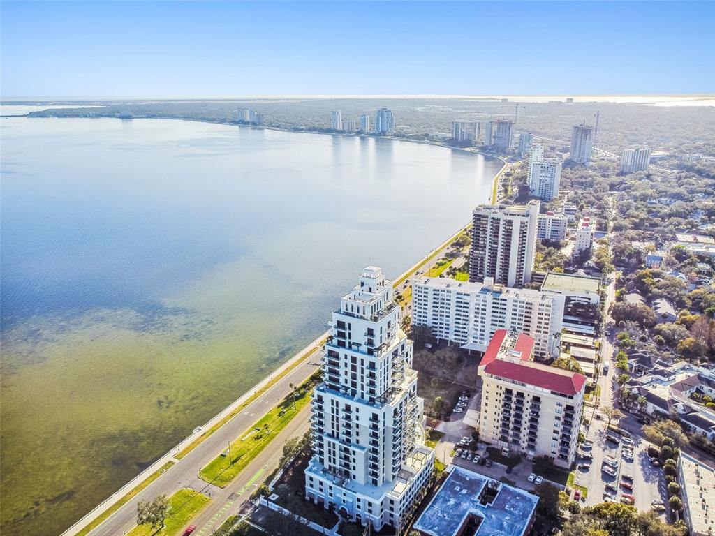 HYDE PARK HOUSE - Residential