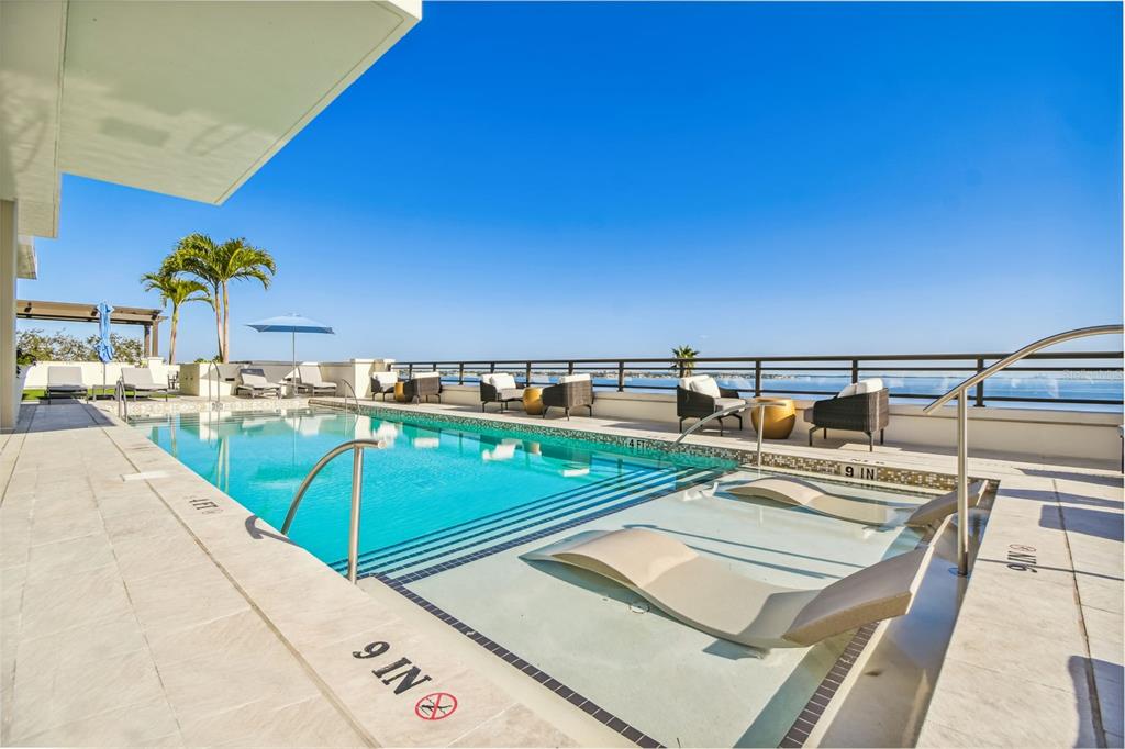 HYDE PARK HOUSE - Residential