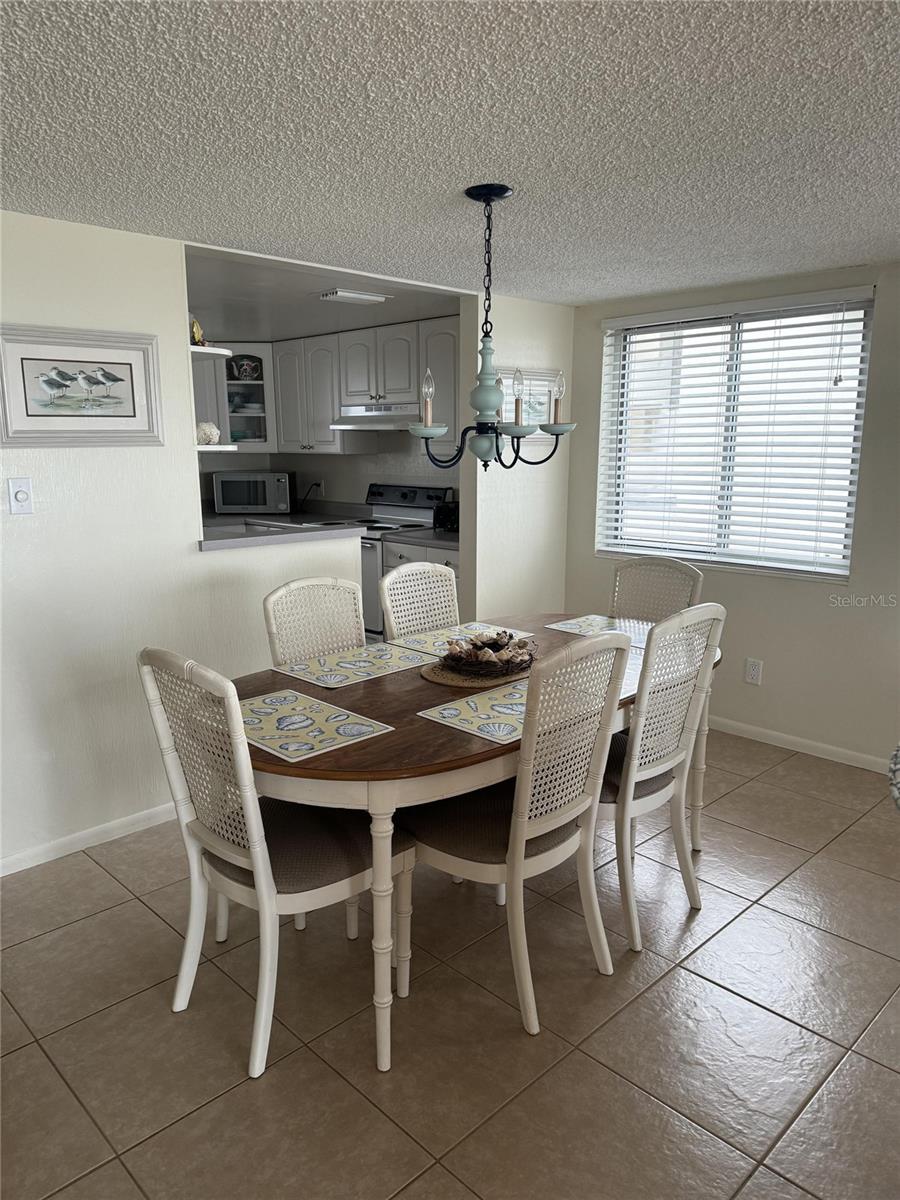 ORMOND HOLIDAY CLUB CONDO - Residential Lease