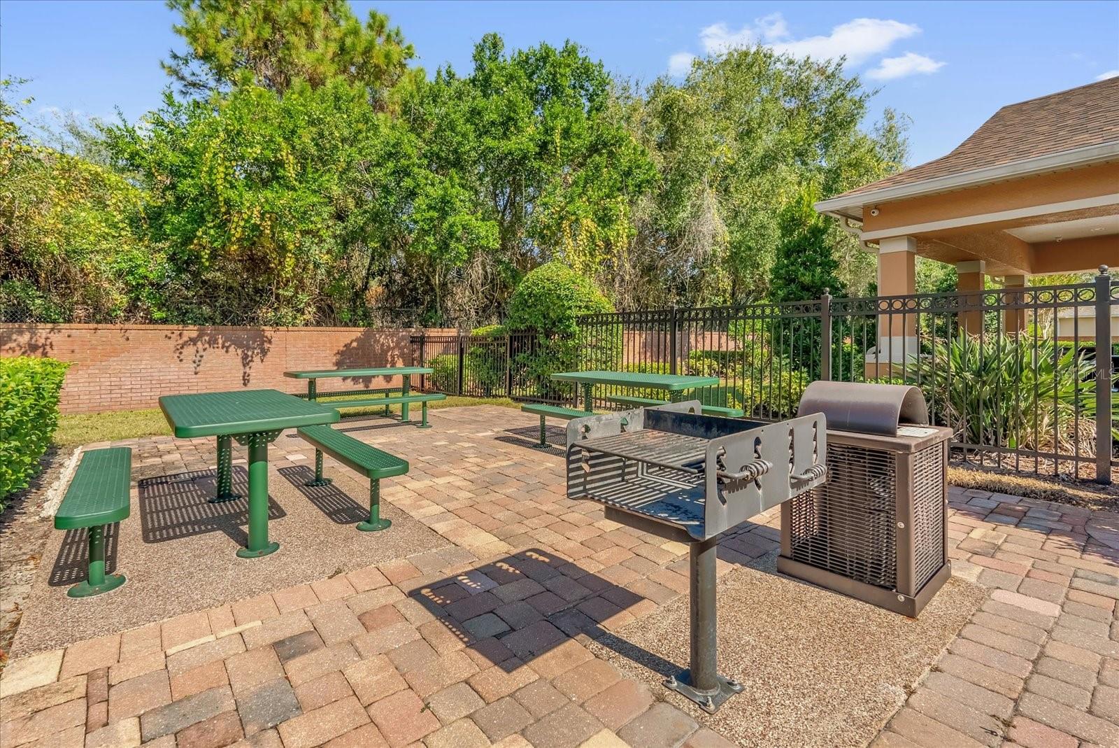 MAGNOLIA CLUB - Residential