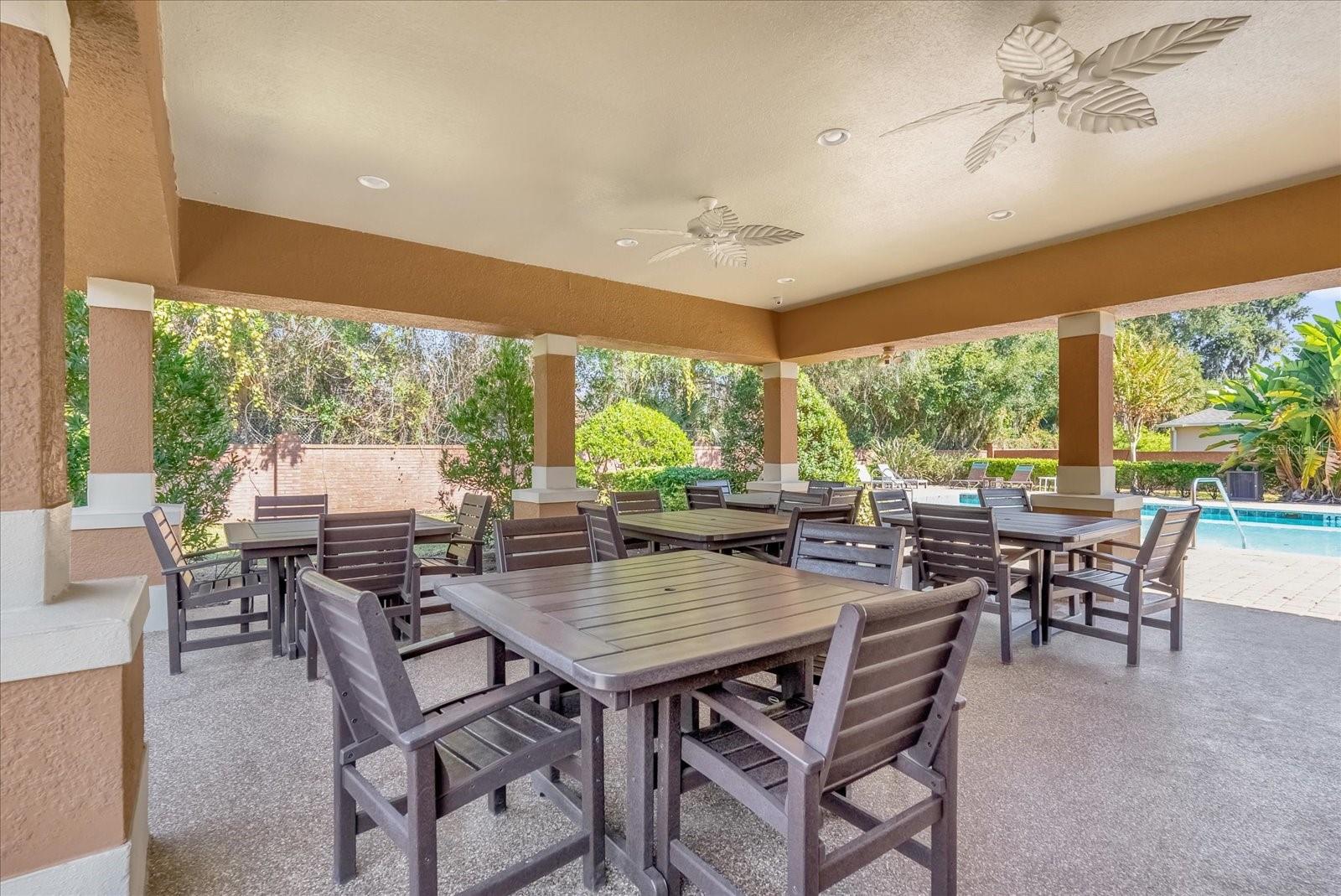 MAGNOLIA CLUB - Residential