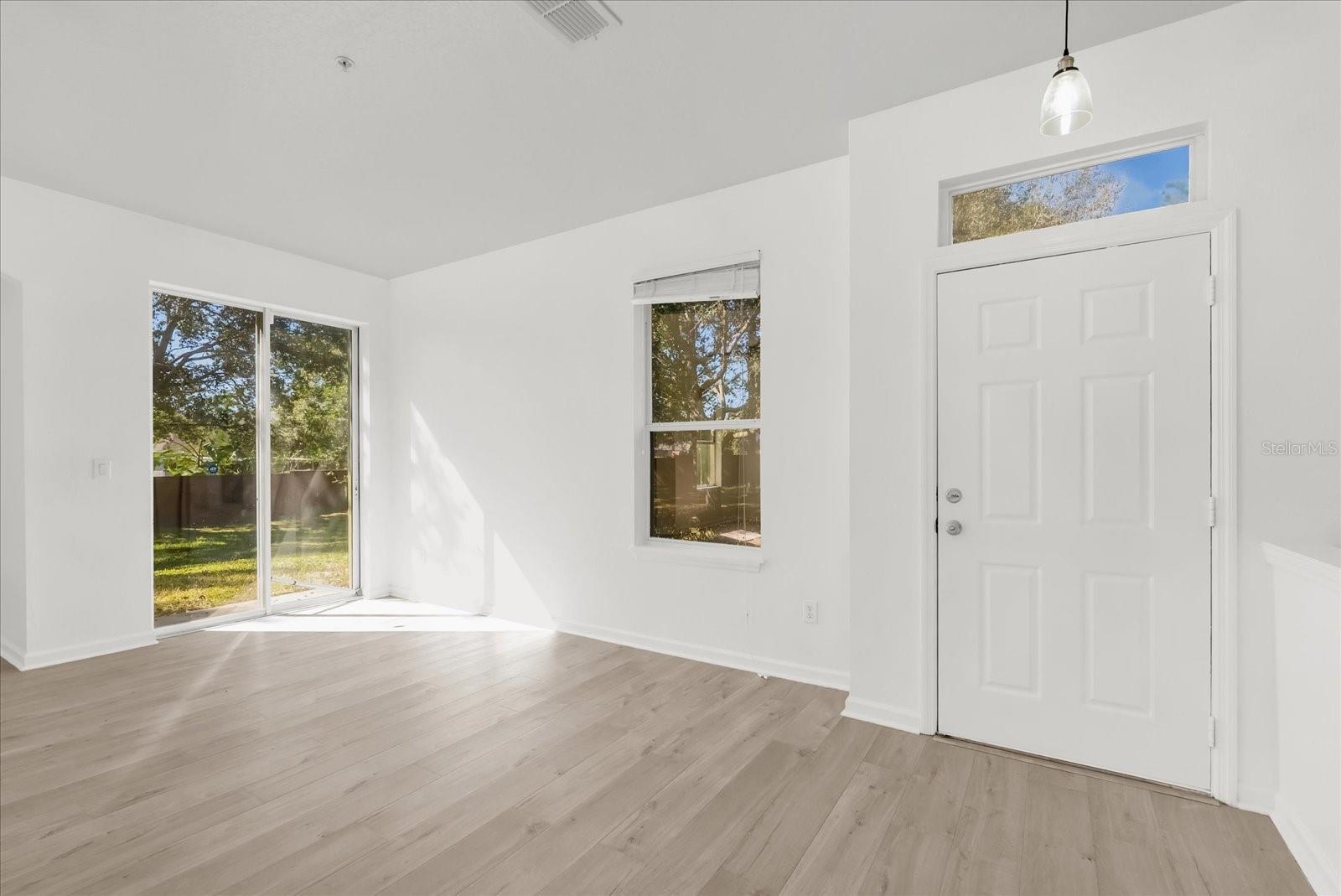 MAGNOLIA CLUB - Residential