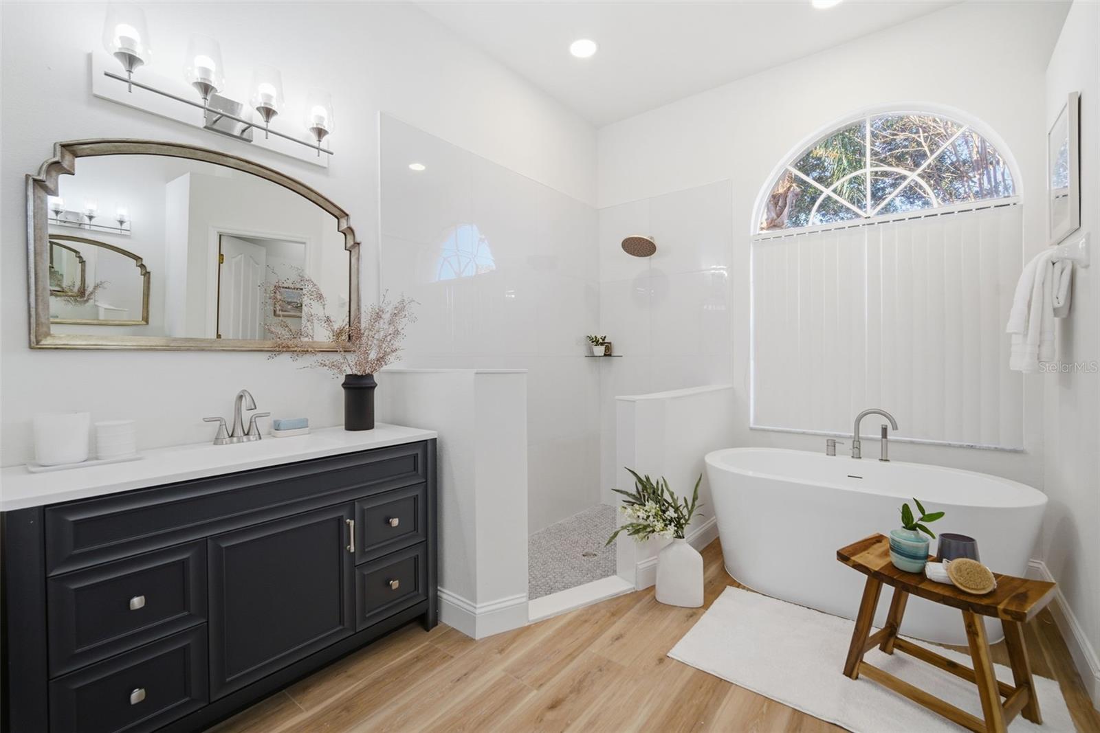 RIVER CROSSING ESTATES PH 2A - Residential