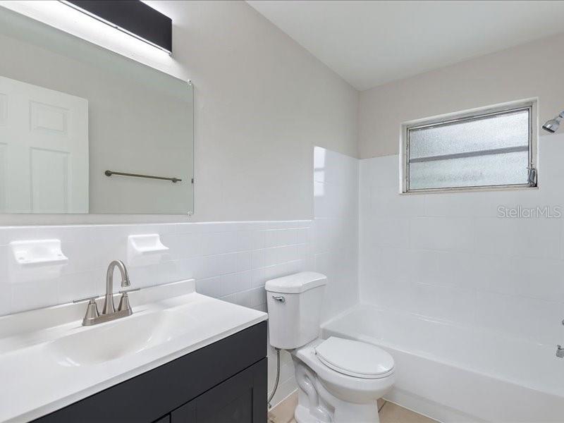 BEVERLY HILLS UNIT 05 - Residential