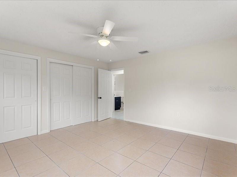 BEVERLY HILLS UNIT 05 - Residential