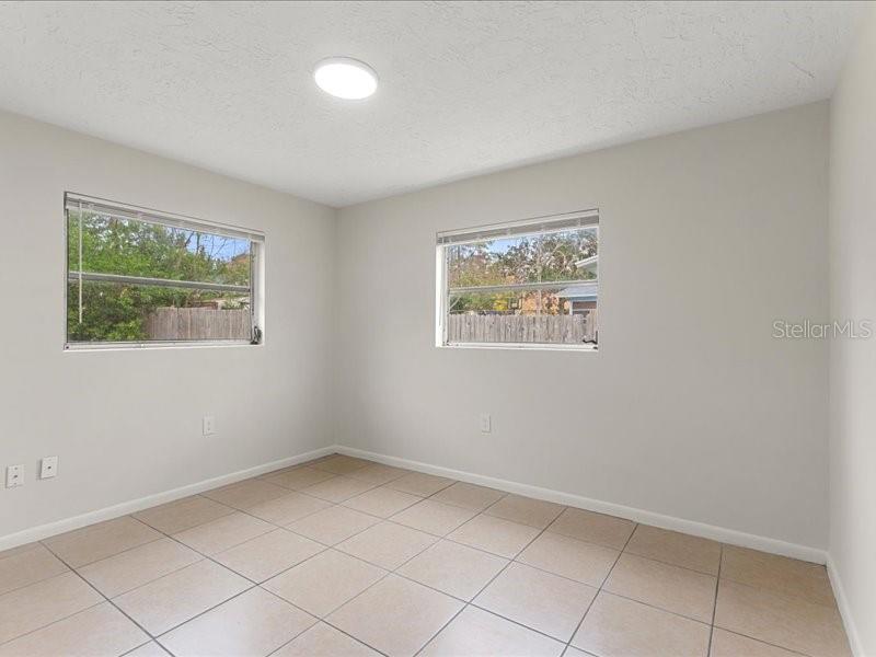 BEVERLY HILLS UNIT 05 - Residential