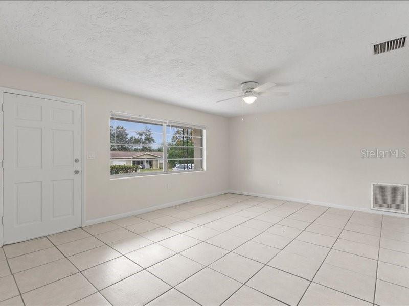 BEVERLY HILLS UNIT 05 - Residential