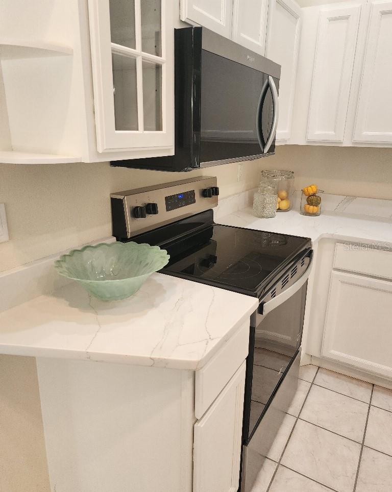 WOODLAWN LAKES FIRST ADD - Residential