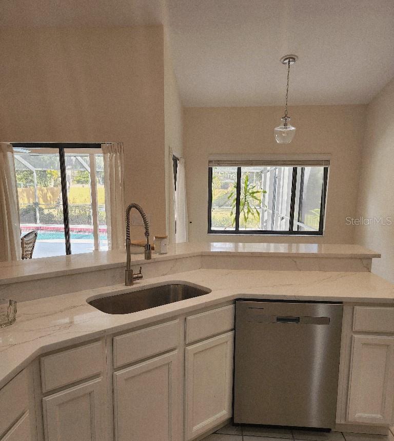 WOODLAWN LAKES FIRST ADD - Residential