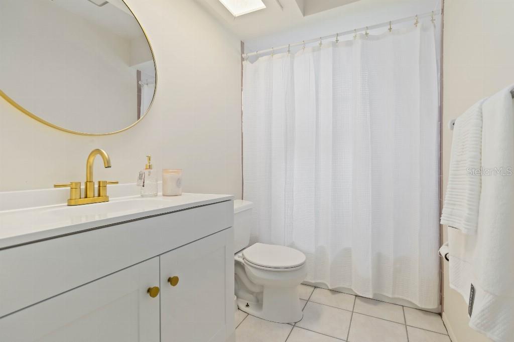 WOODLAWN LAKES FIRST ADD - Residential