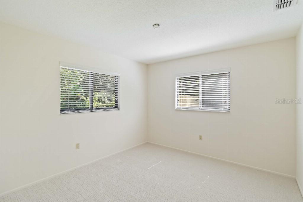 WOODLAWN LAKES FIRST ADD - Residential