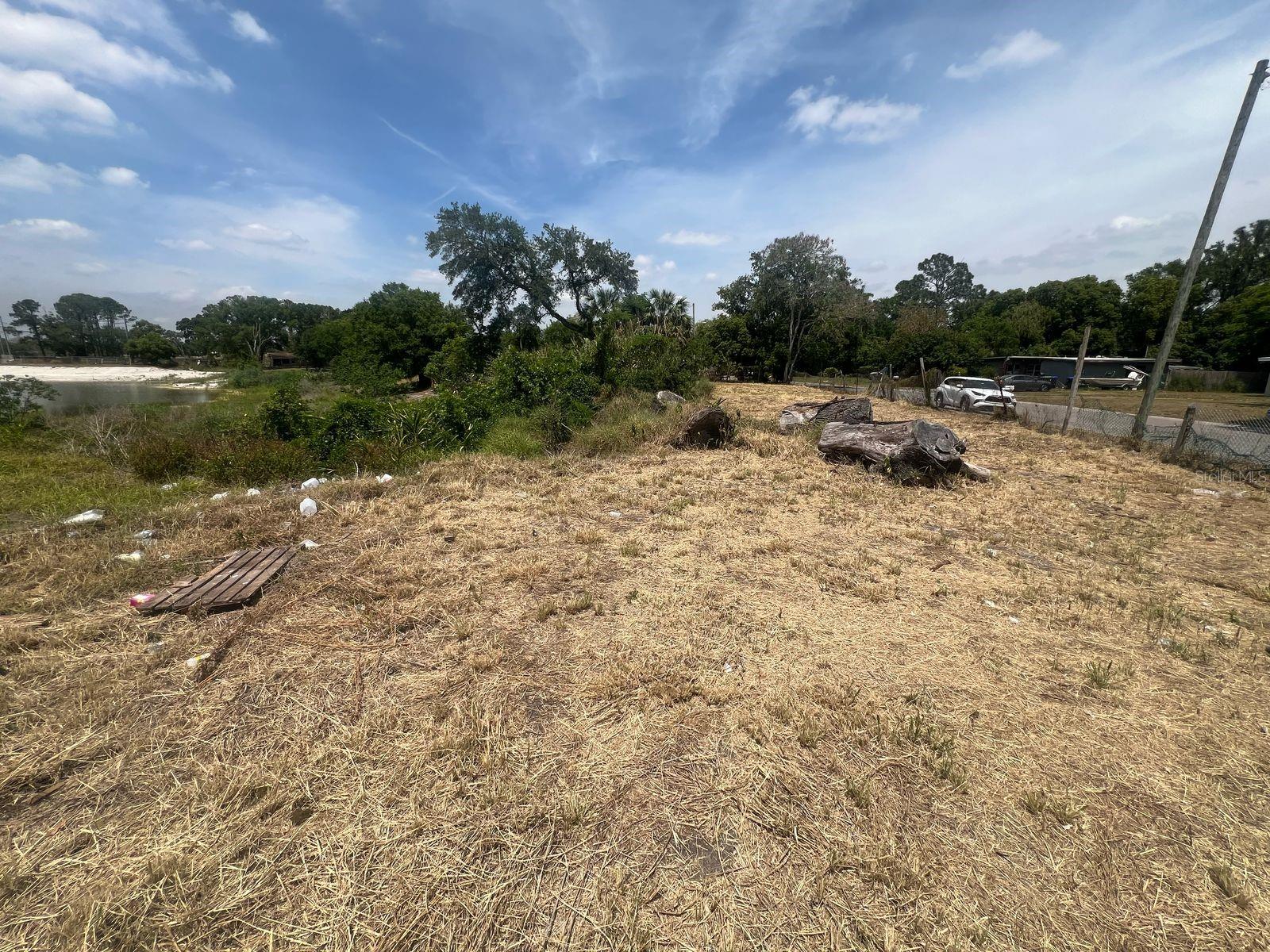 WESTSIDE MANOR SEC 02 - Land