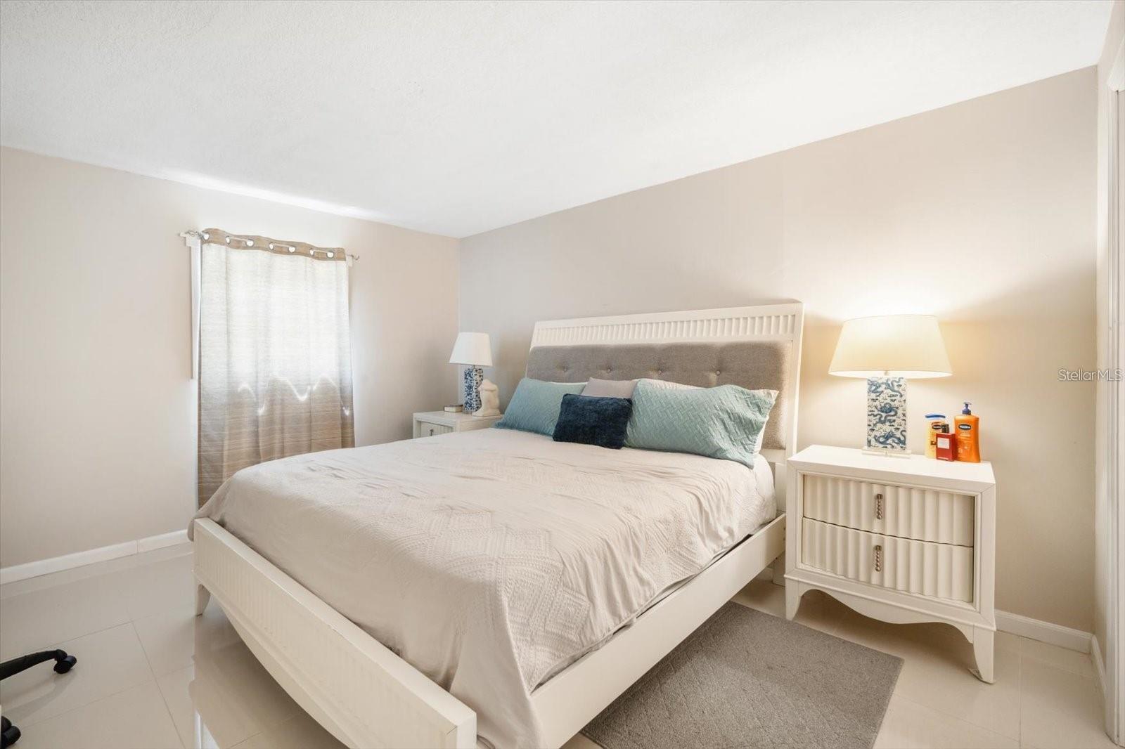 RUSSELLWOOD A CONDO - Residential Lease