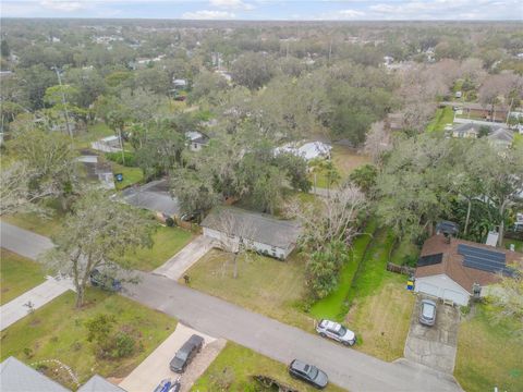 A home in EDGEWATER