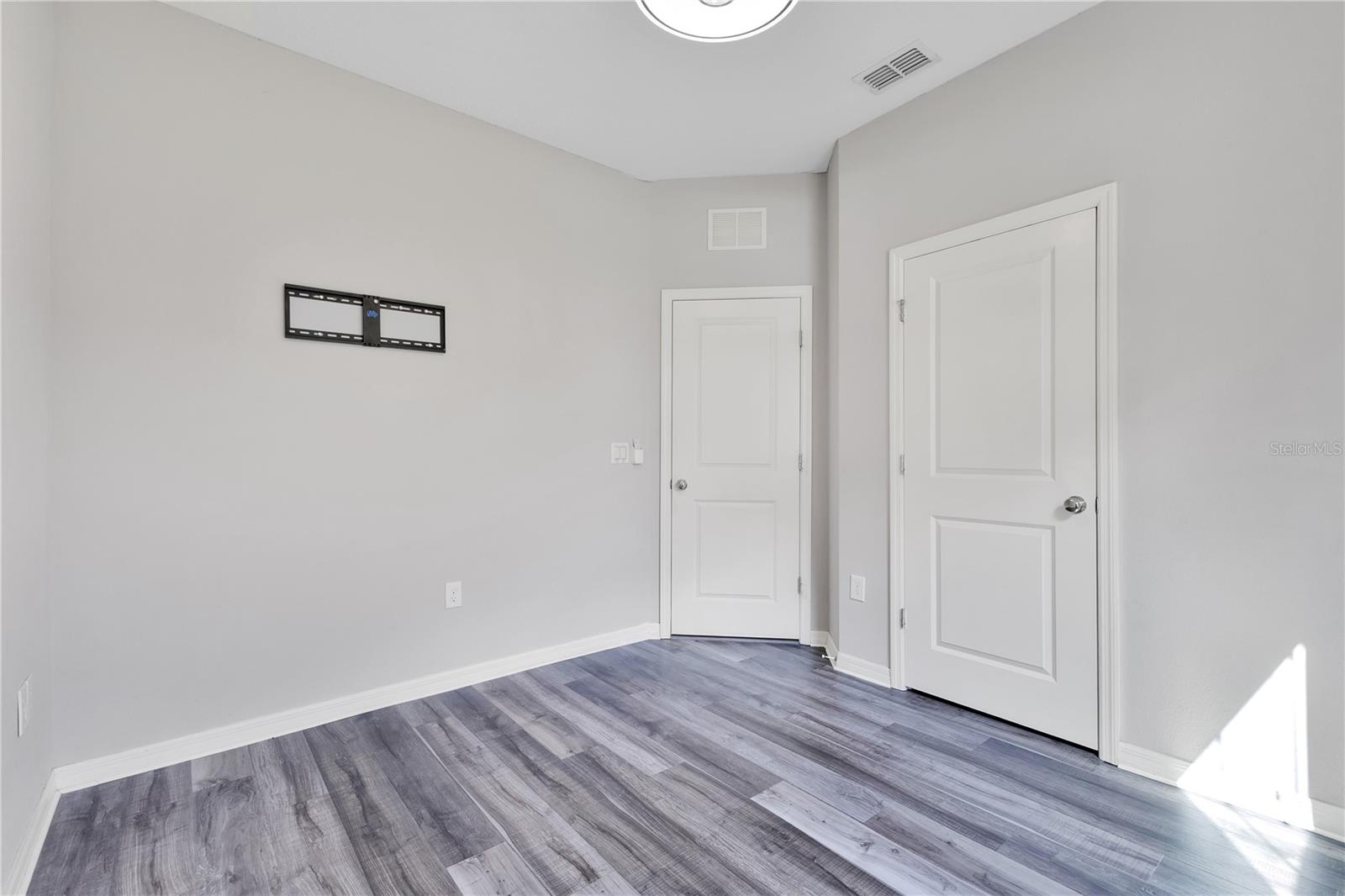 LAKESHORE AT NARCOOSSEE PH 2 - Residential