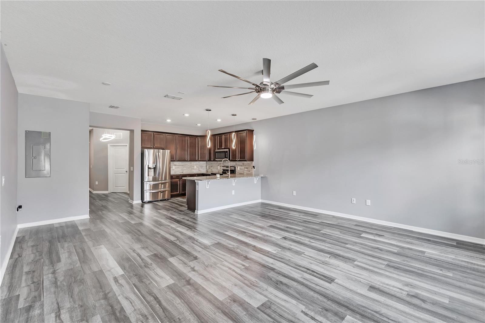 LAKESHORE AT NARCOOSSEE PH 2 - Residential
