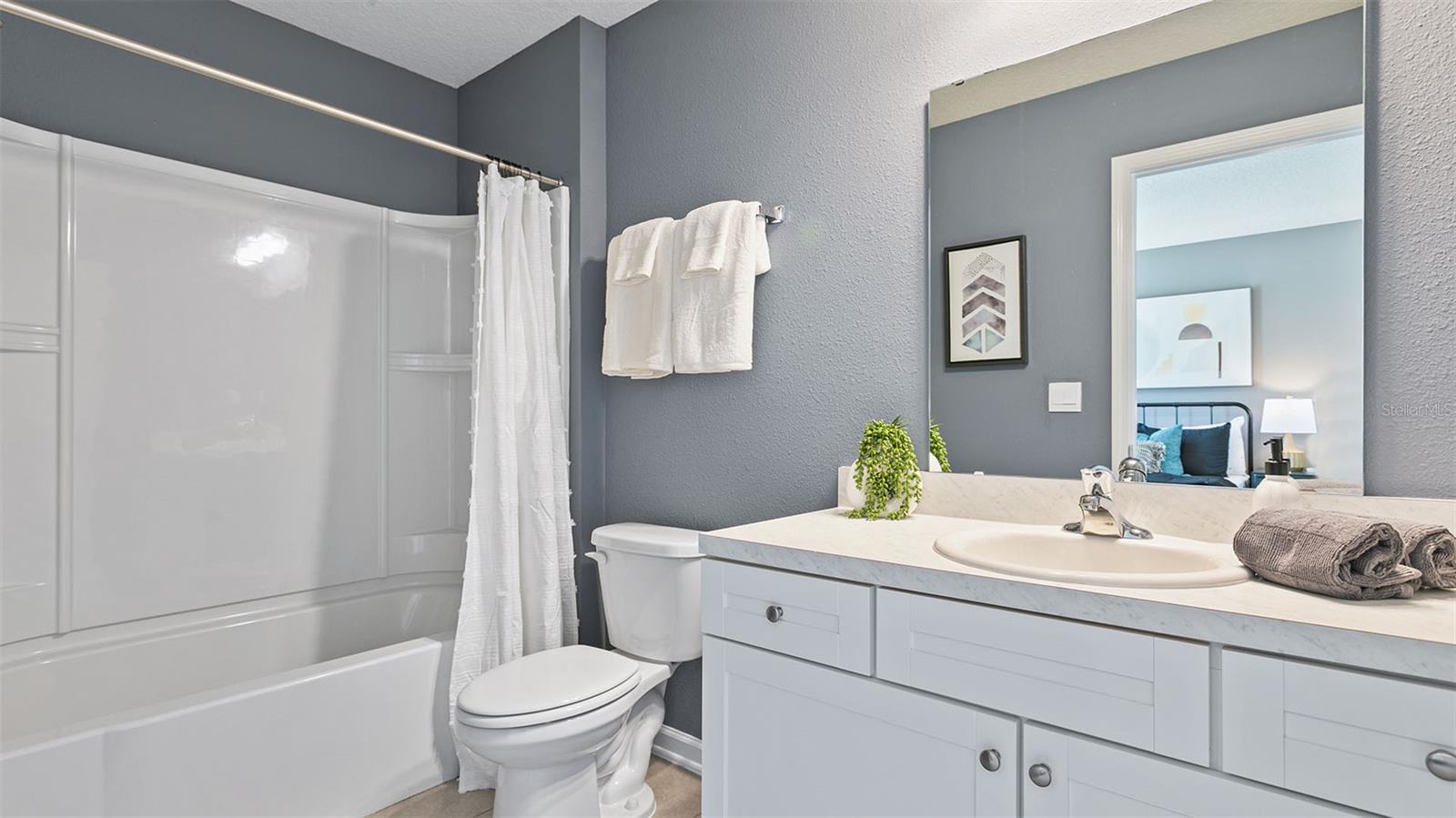 BRIDGEWATER - Residential