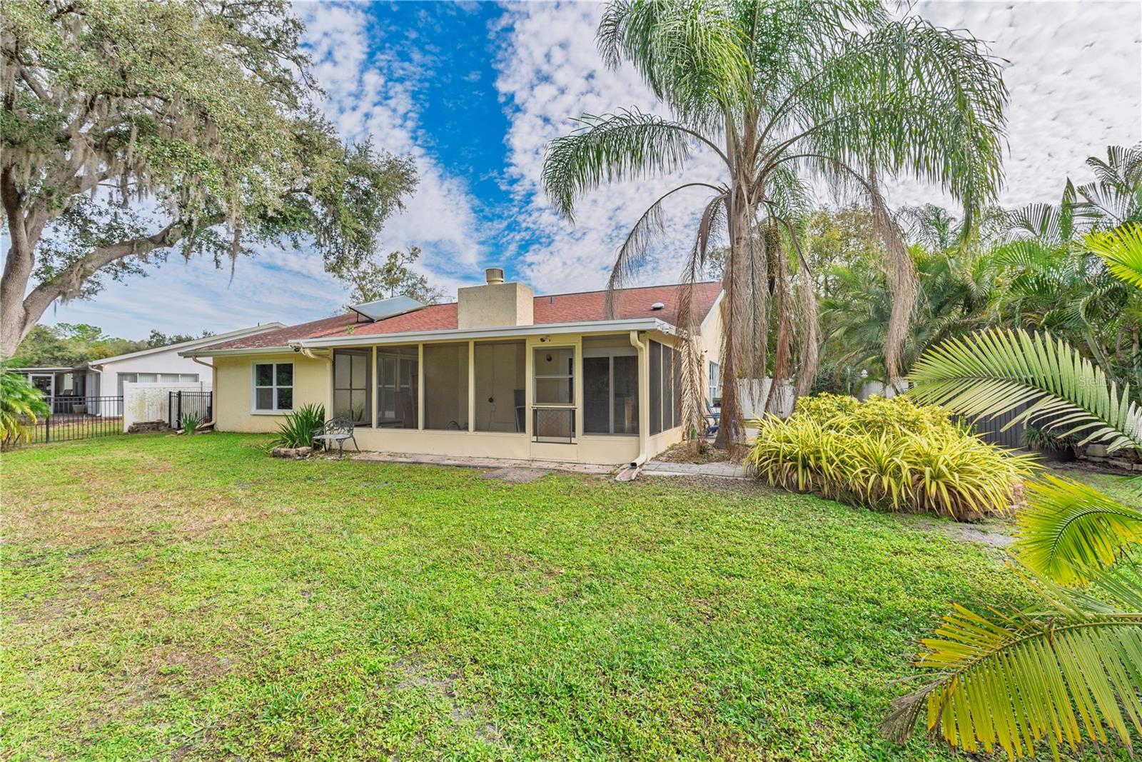 ANCHORAGE OF TARPON LAKE UNIT THREE THE - Residential