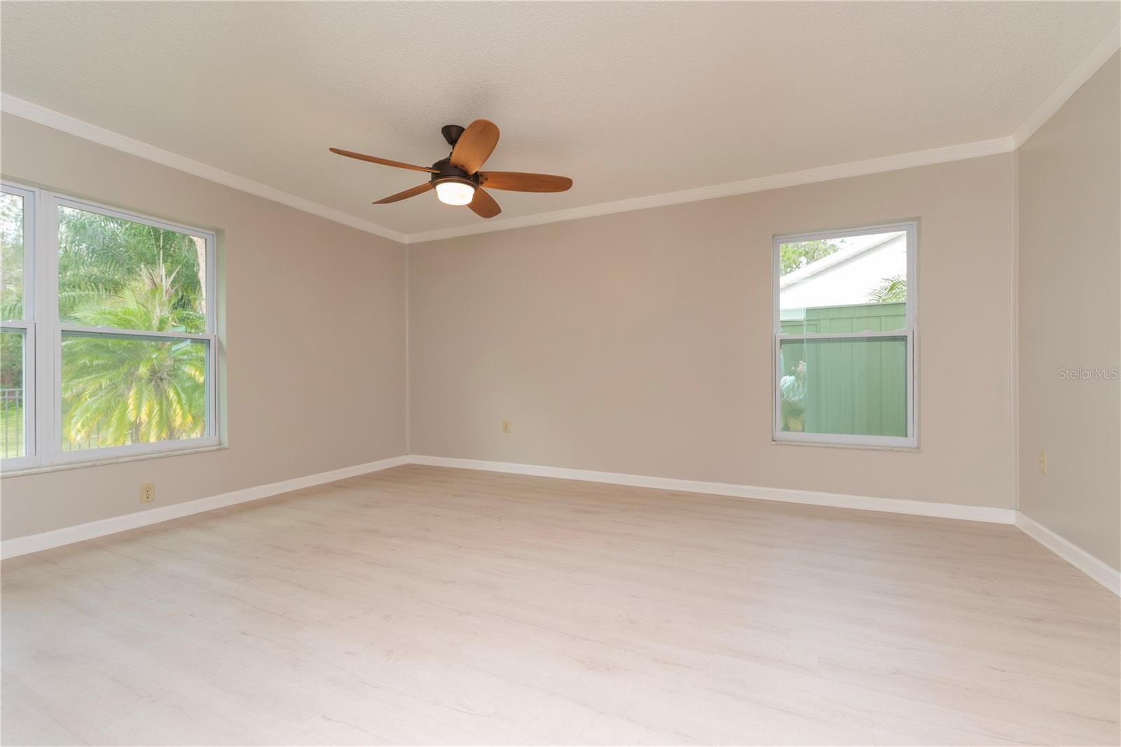 ANCHORAGE OF TARPON LAKE UNIT THREE THE - Residential