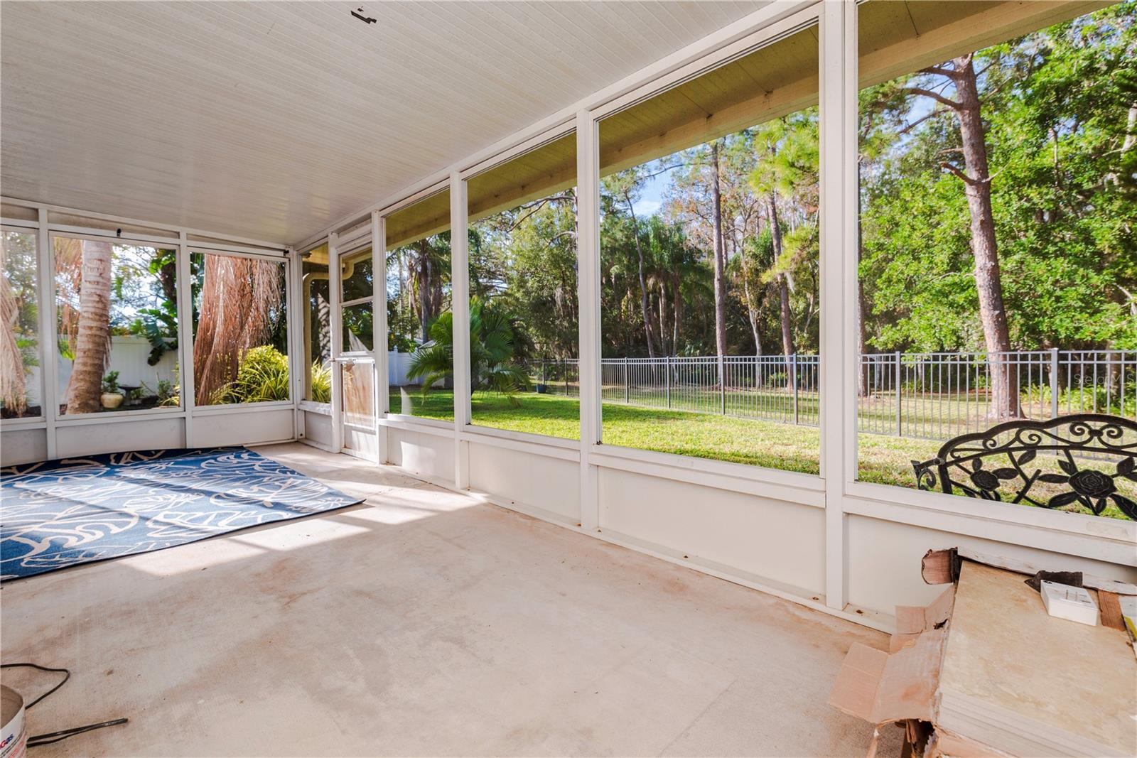 ANCHORAGE OF TARPON LAKE UNIT THREE THE - Residential