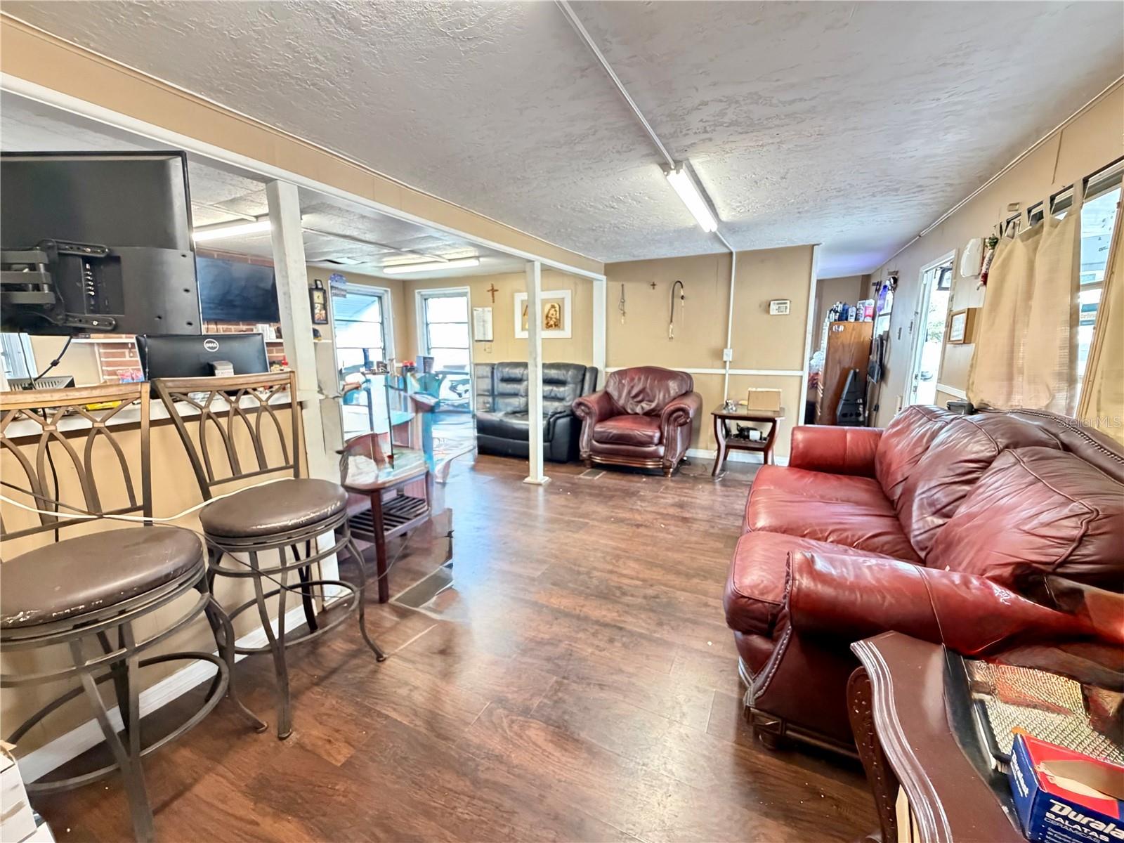 4131 GRAND BOULEVARD