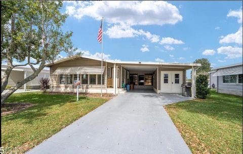 717 TANGERINE DRIVE LADY LAKE FL 32159