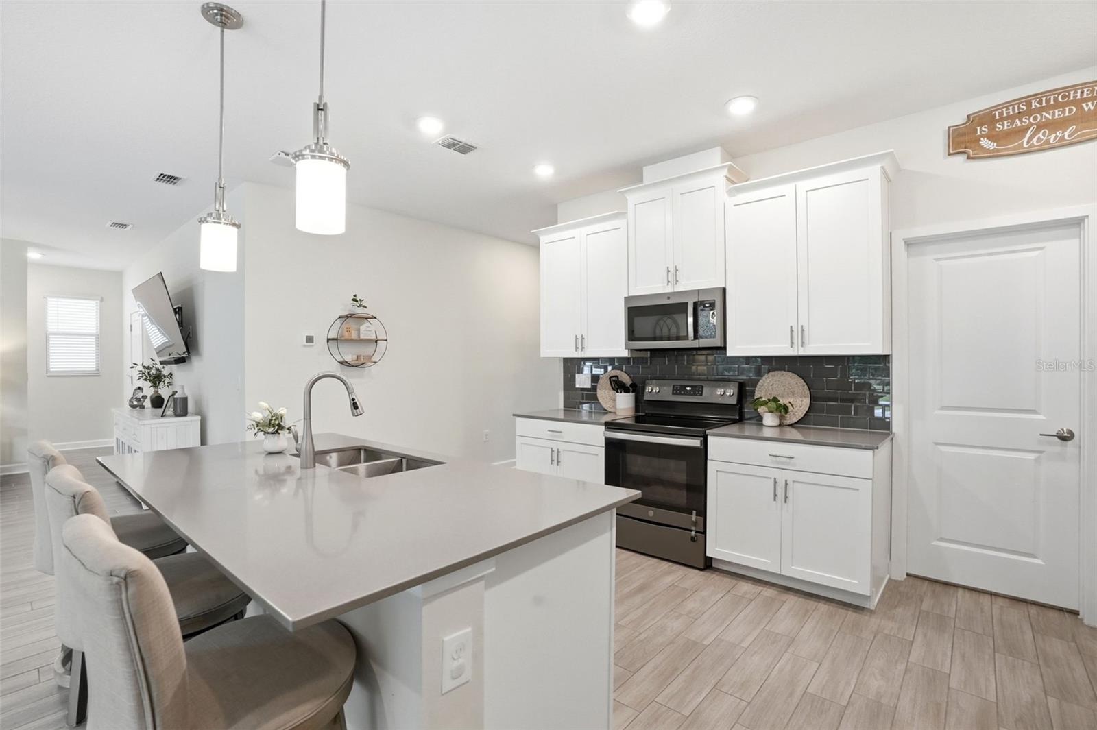 TUSKAWILLA CROSSINGS 50'S - Residential