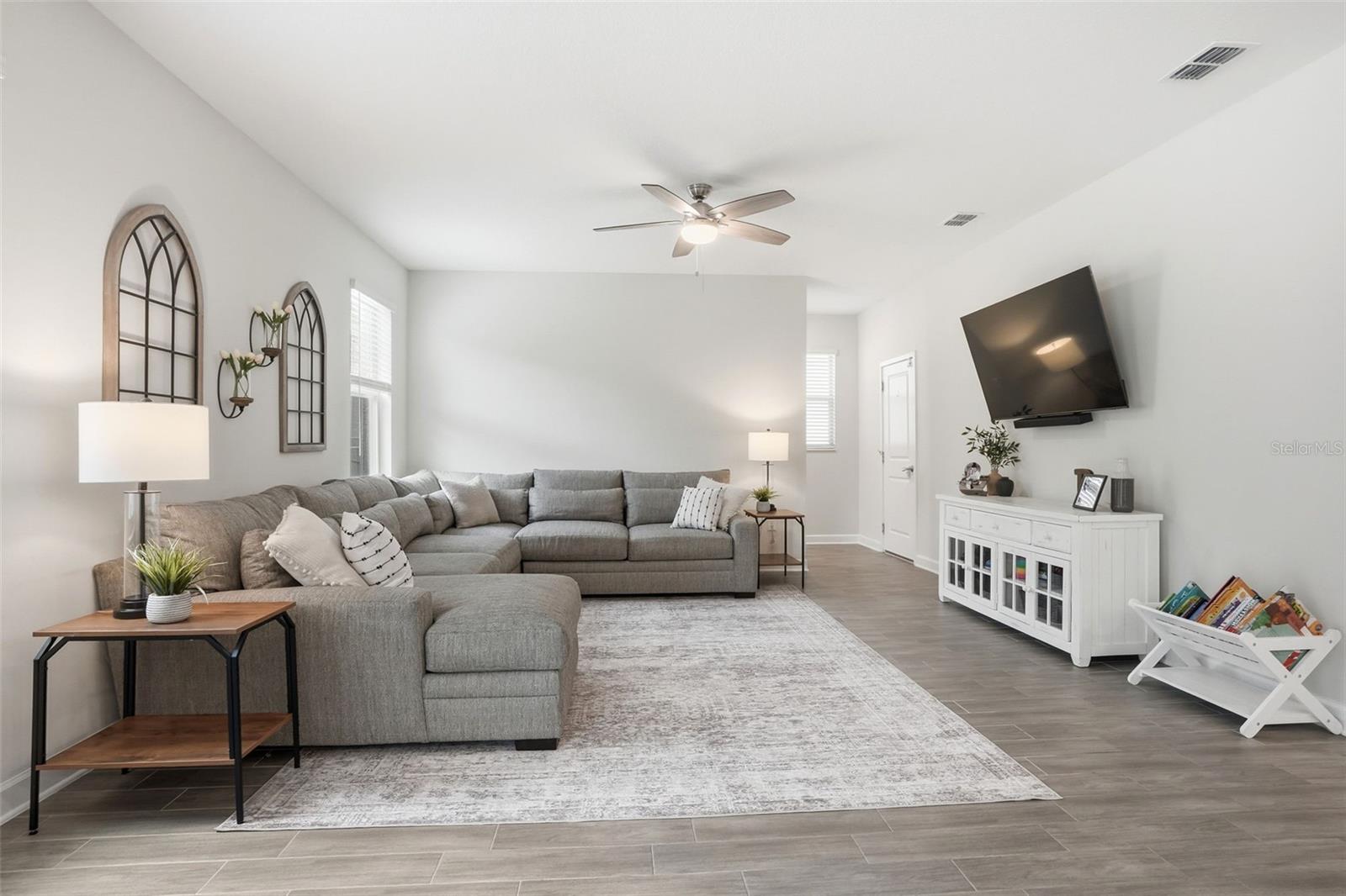 TUSKAWILLA CROSSINGS 50'S - Residential