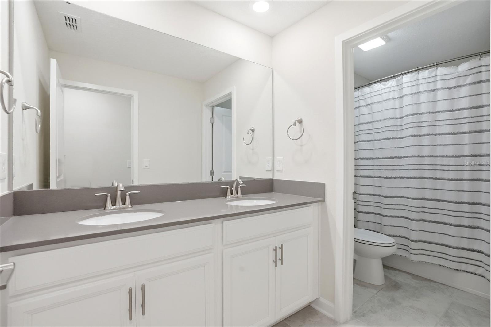 TUSKAWILLA CROSSINGS 50'S - Residential