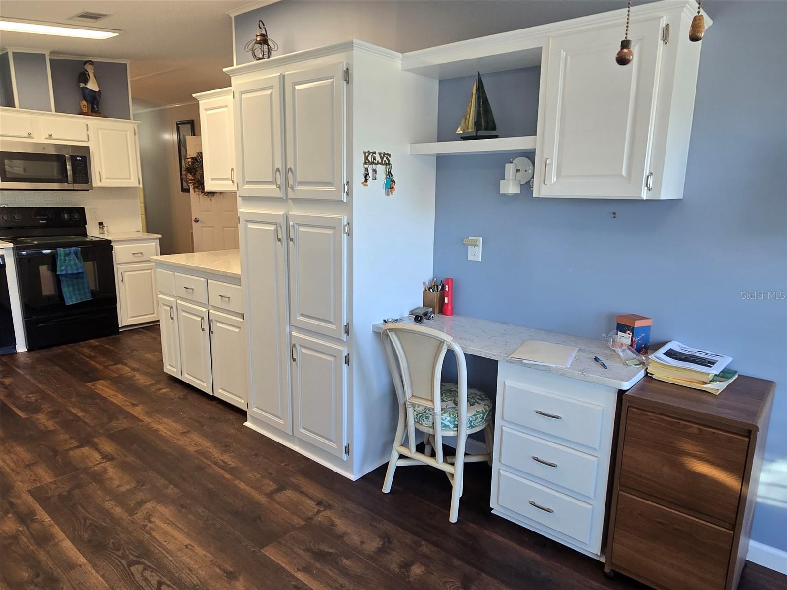 SWEETWATER GOLF AND TENNIS CLUB - Residential