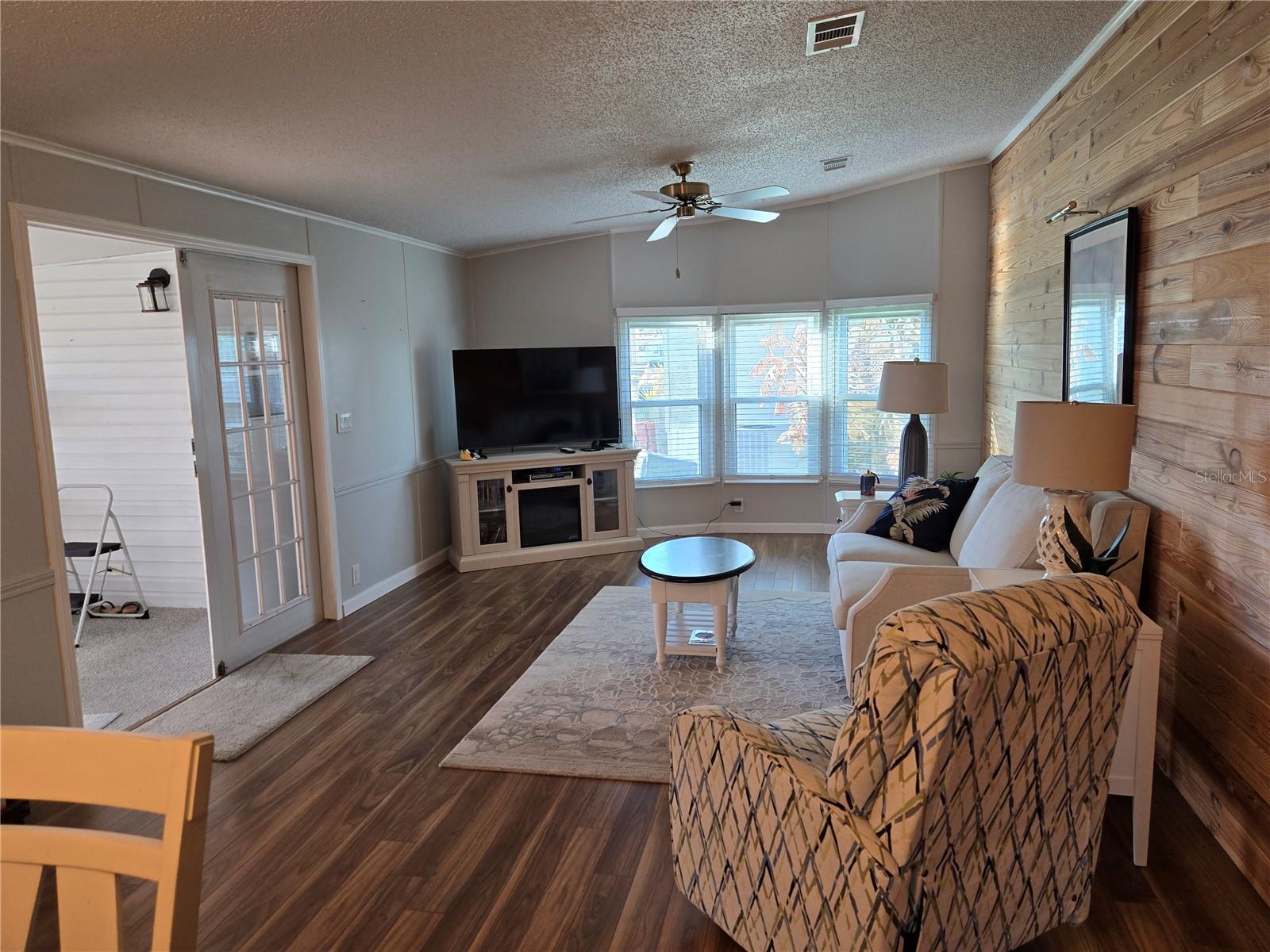 SWEETWATER GOLF AND TENNIS CLUB - Residential