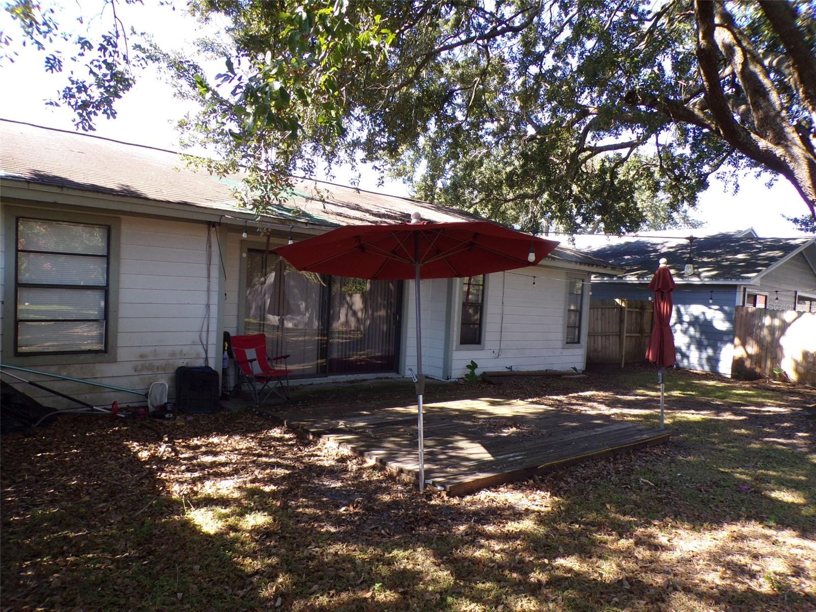 CURRY FORD WOODS - Residential