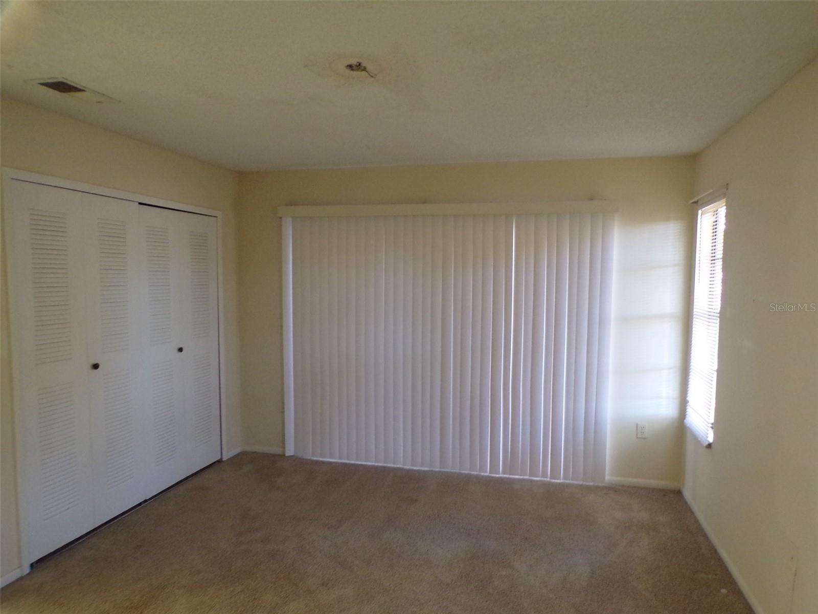 CURRY FORD WOODS - Residential