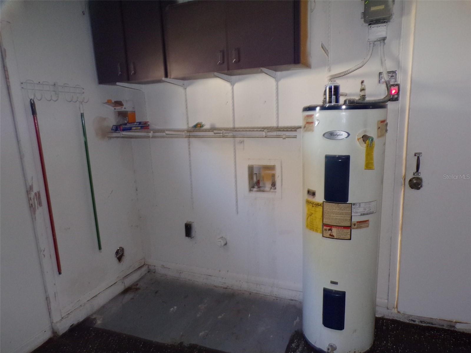 CURRY FORD WOODS - Residential