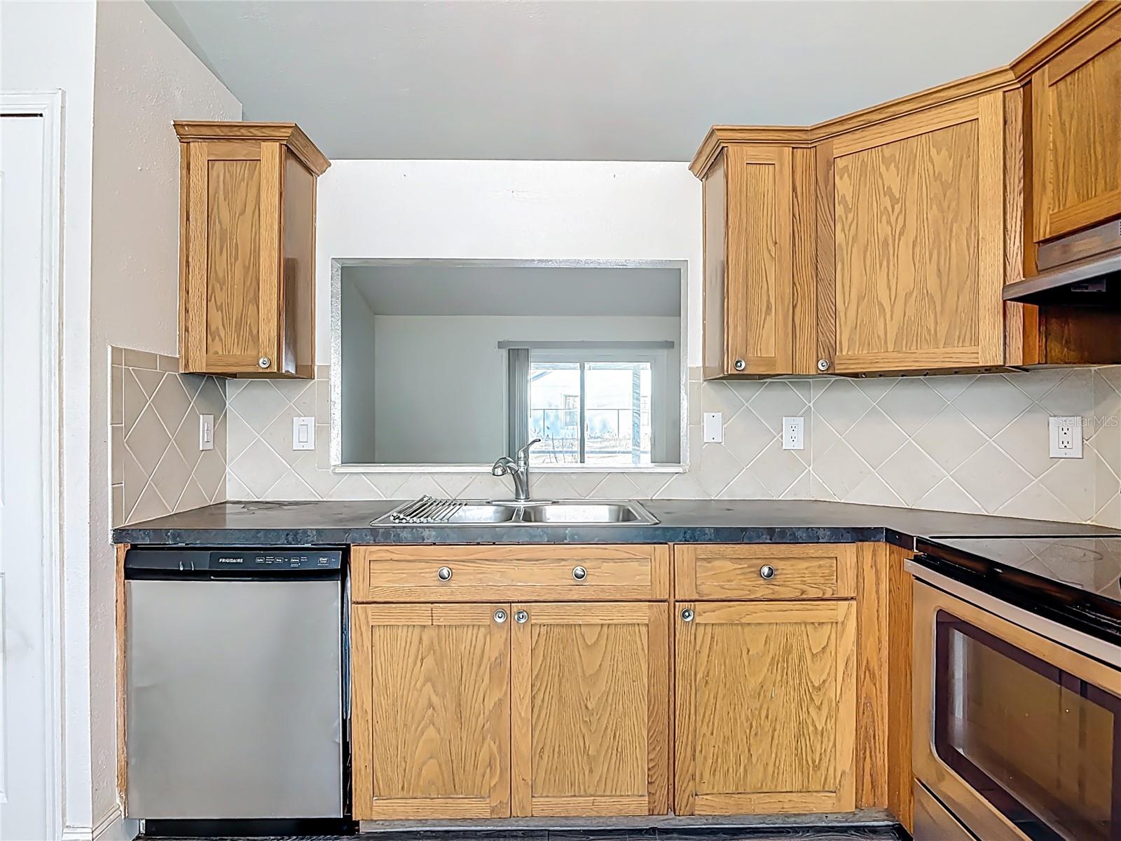 DELTONA LAKES UNIT 73 - Residential