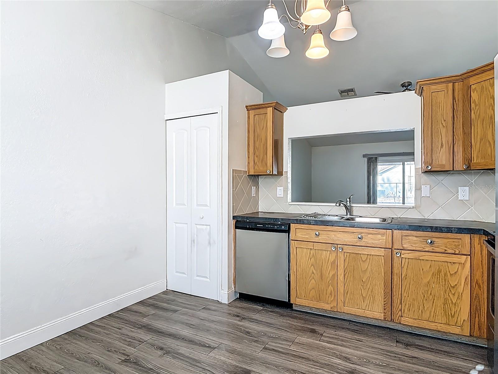 DELTONA LAKES UNIT 73 - Residential