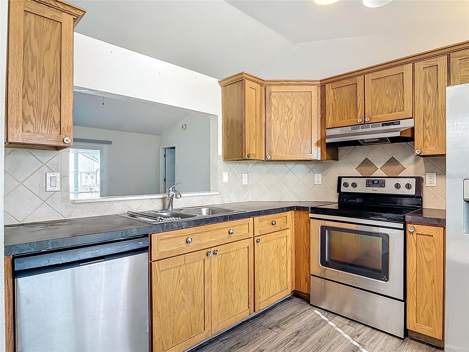 DELTONA LAKES UNIT 73 - Residential