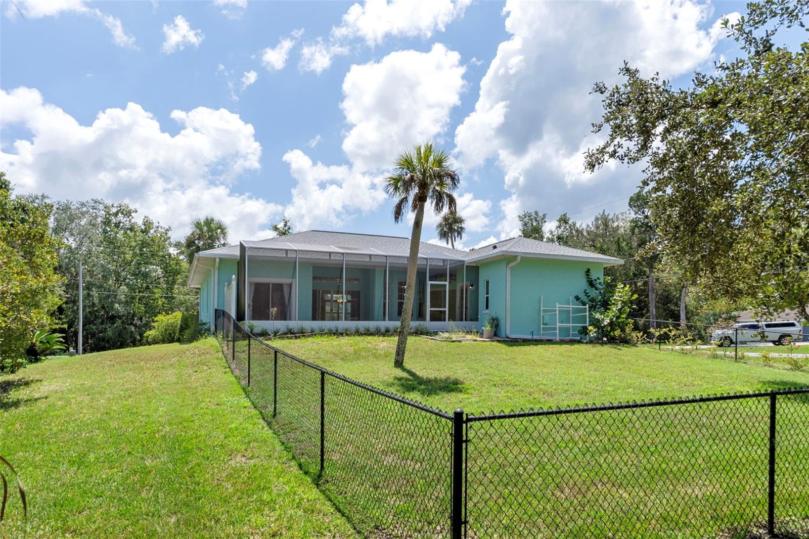 4529 S SAWGRASS CIRCLE
