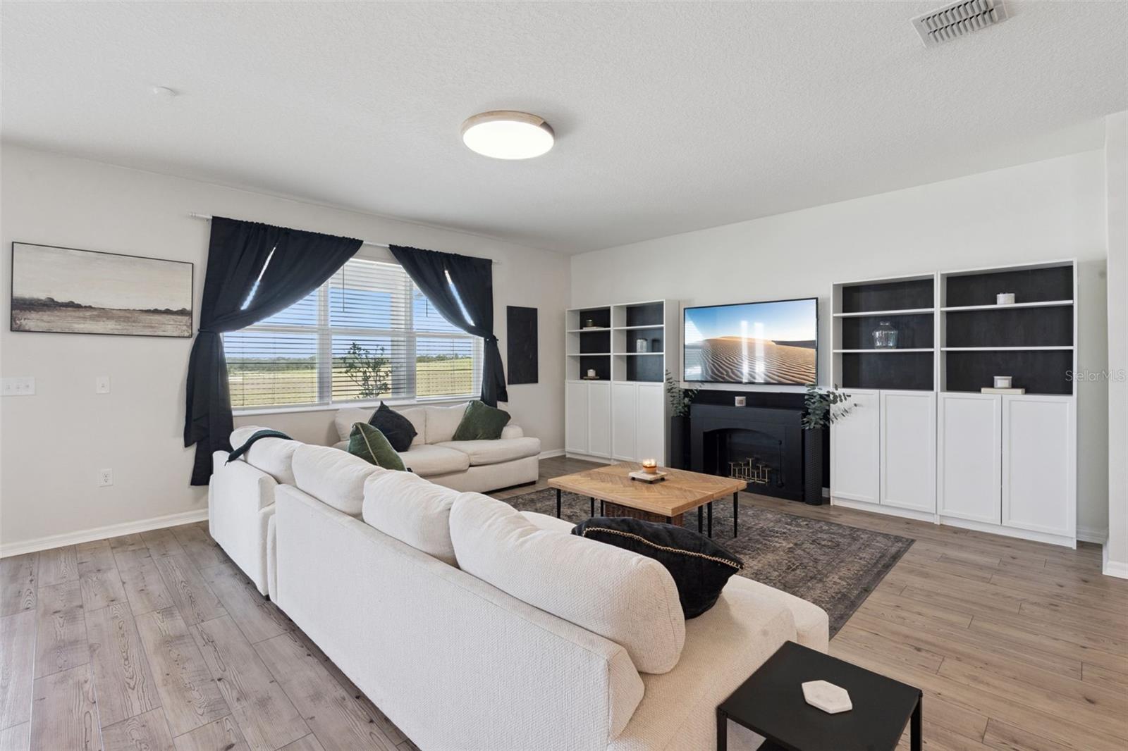 THE GARDENS AT LAKE JACKSON RIDGE PHASE 6 - Residential