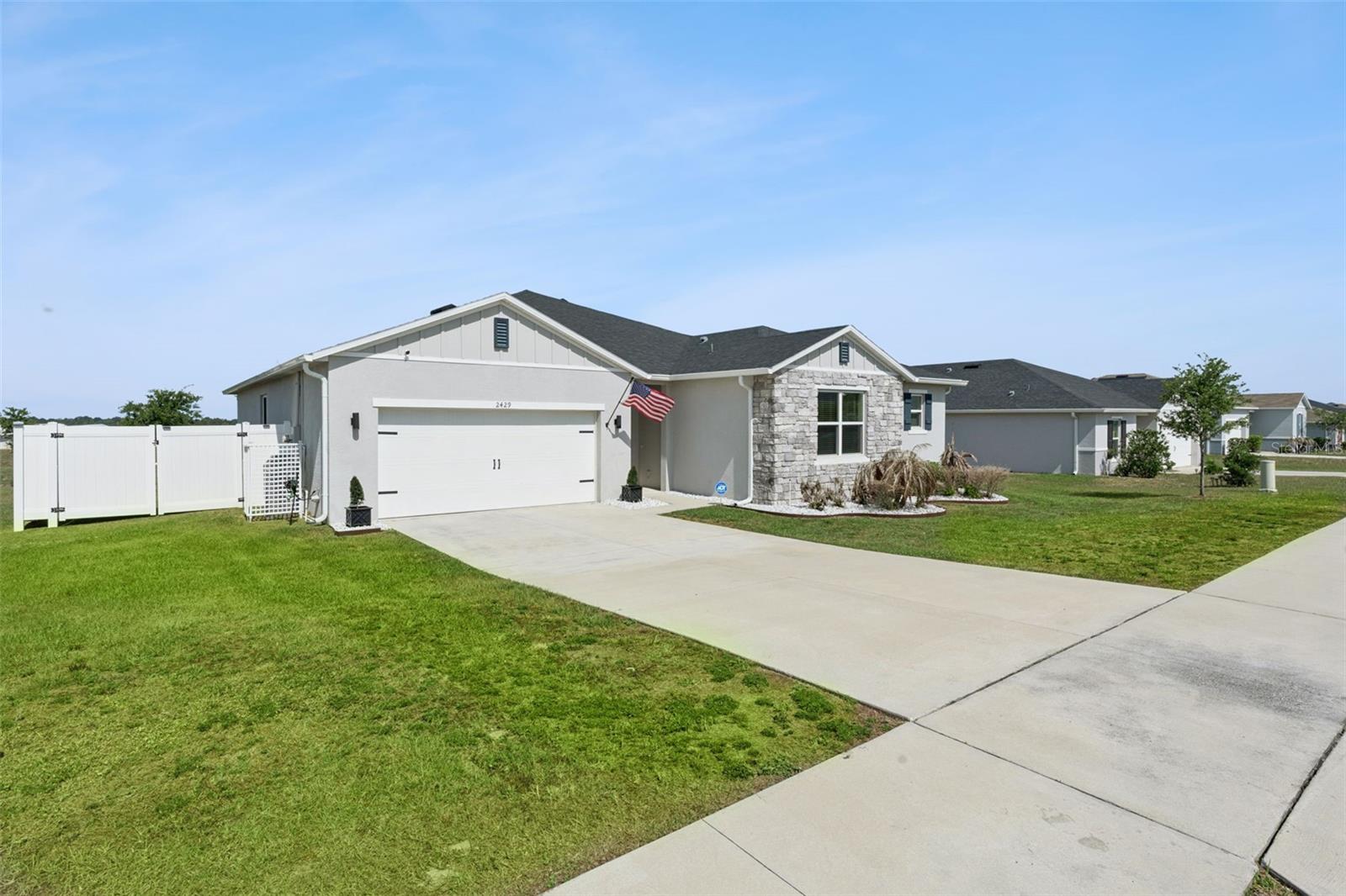 THE GARDENS AT LAKE JACKSON RIDGE PHASE 6 - Residential