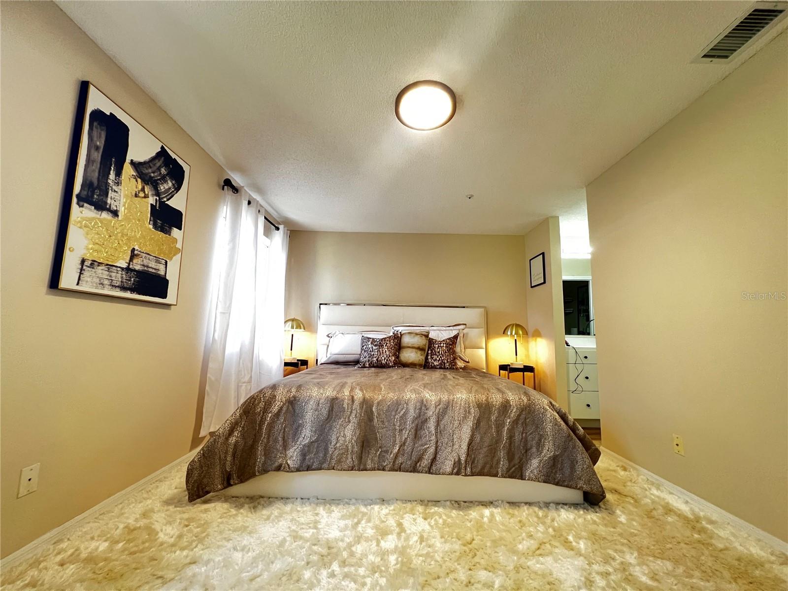 COACH HOMES AT ERROL ESTATES - Residential