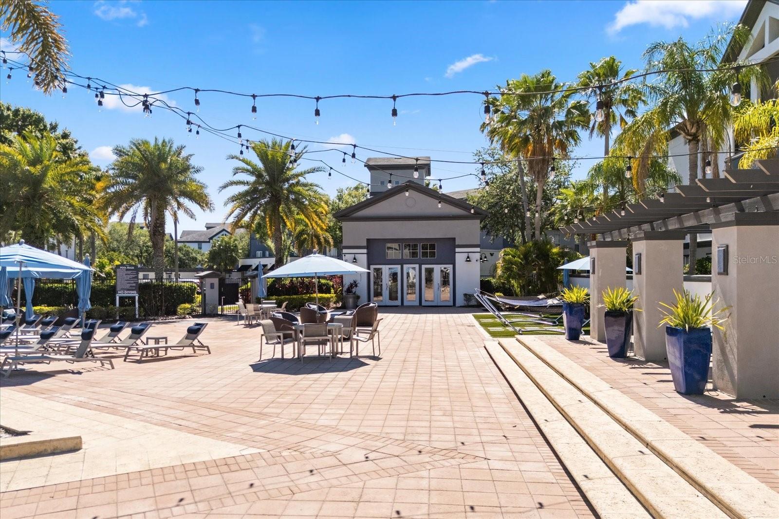 THE VILLAS AT CARROLLWOOD CONDO - Residential